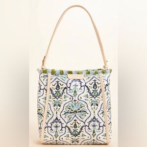 Spartina 449 Melody Bucket Hamilton Rug Print - Multicolor